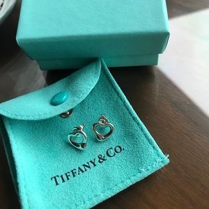 Tiffany’s Open Heart Earrings